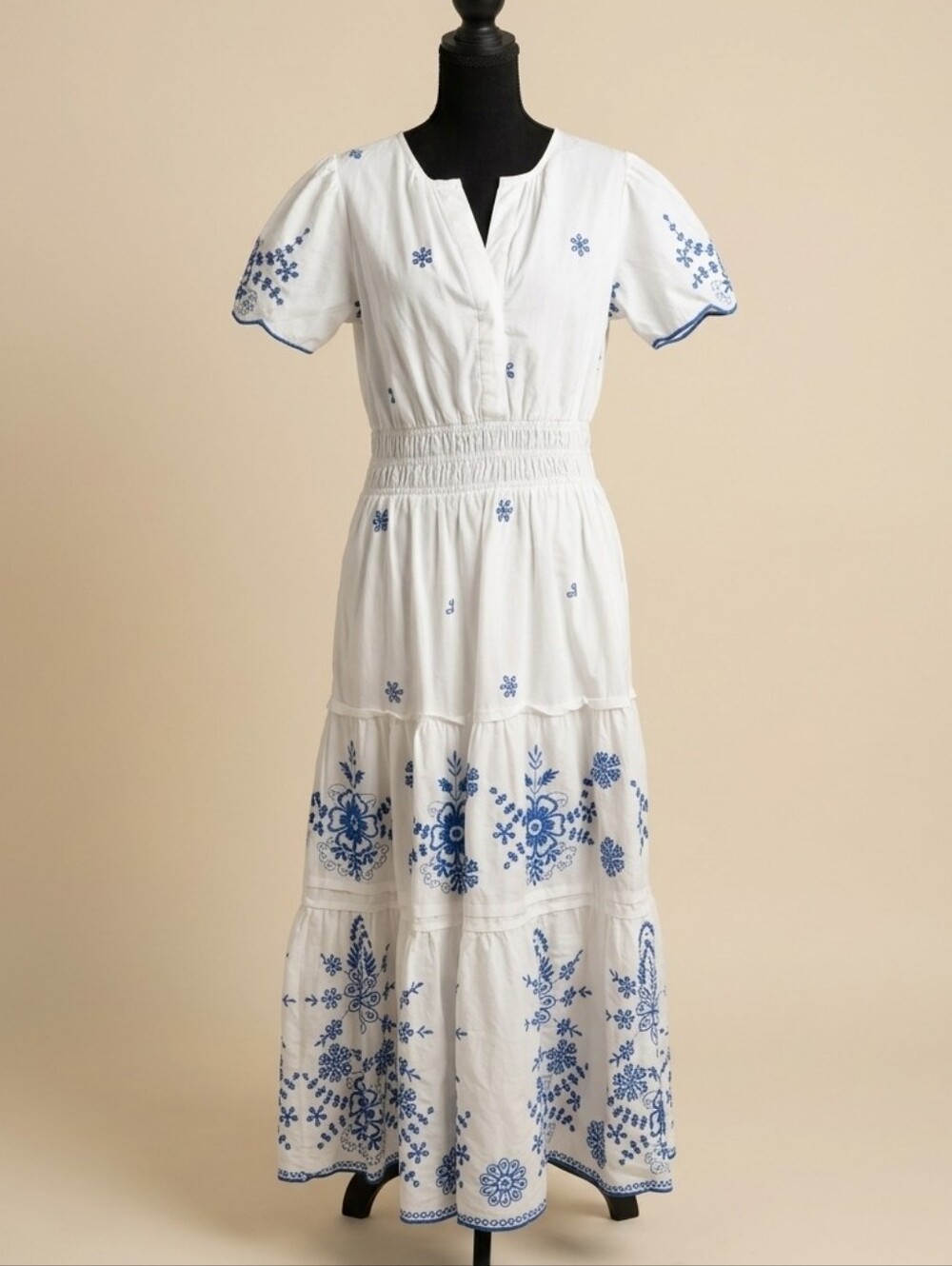 SIZE Large Joie Lined White Maxi Dress with Blue Embroidery